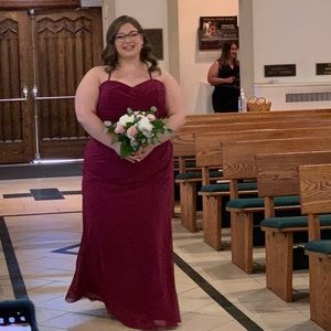 Unaltered Ashley & Justin bridesmaids dress!